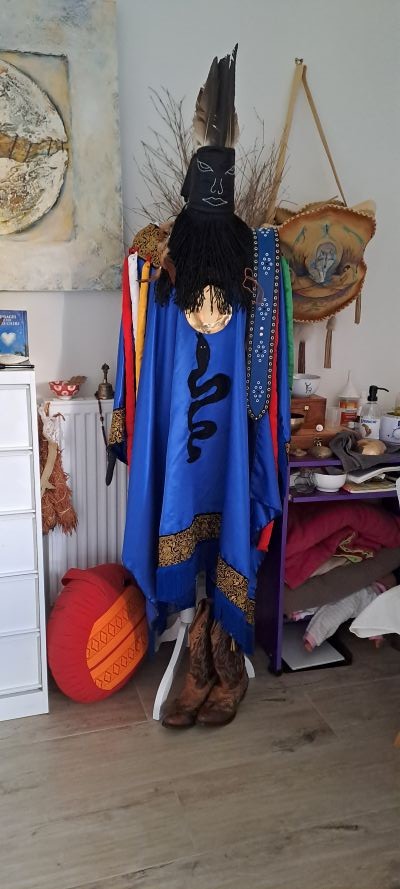 Costume chamanique mongol bisca reiki